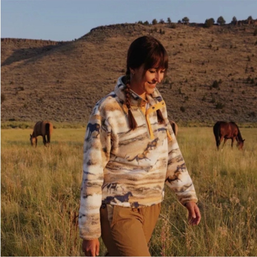 Columbia Helvetia Fleece Pullover Horse Print